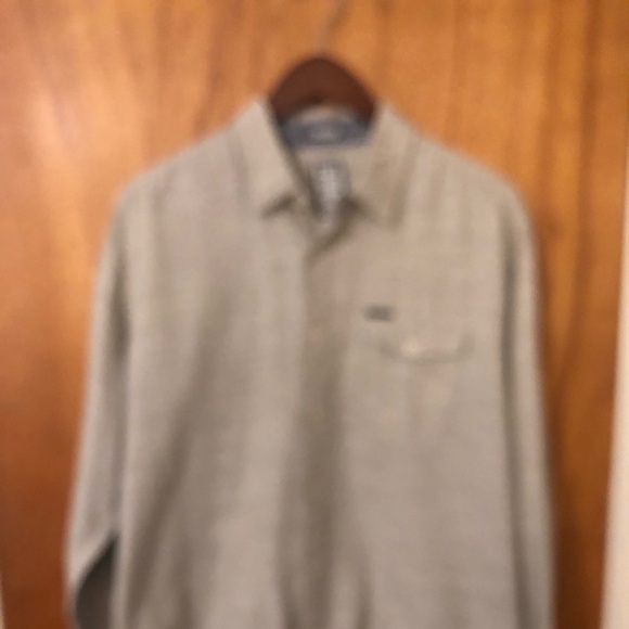 Billabong gray Long Sleeve button down Cotton shirt Fall Winter Dressy Casual - Picture 2 of 7